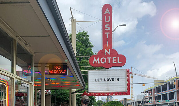 austin motel phallic sign