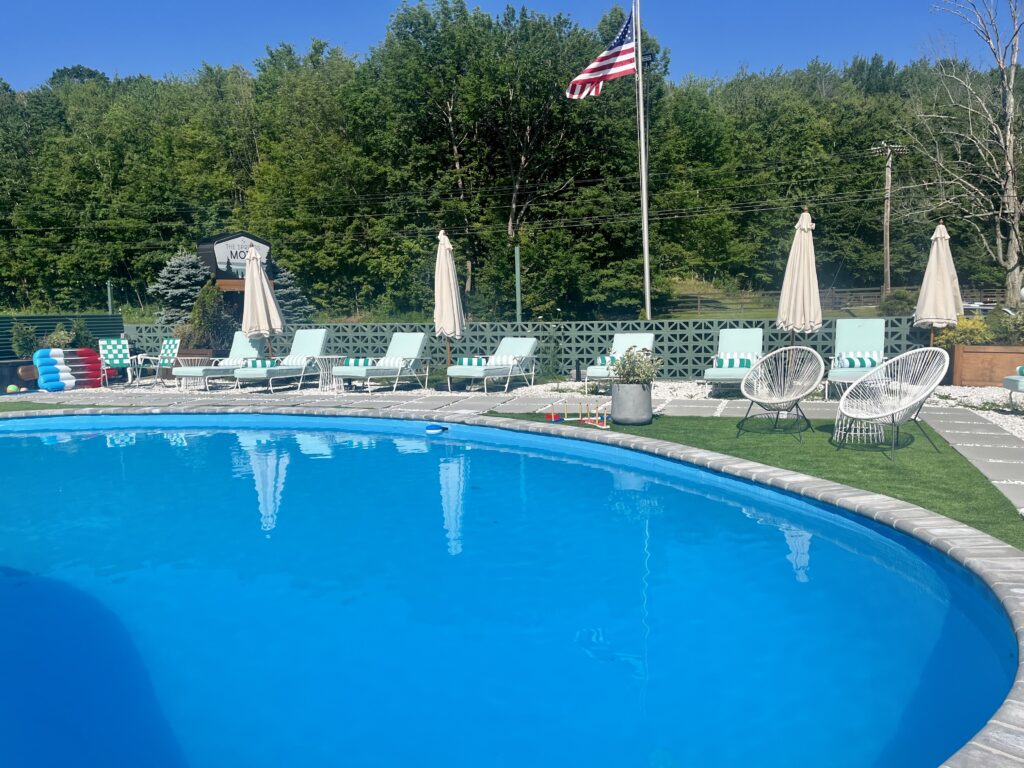 springs motel pool